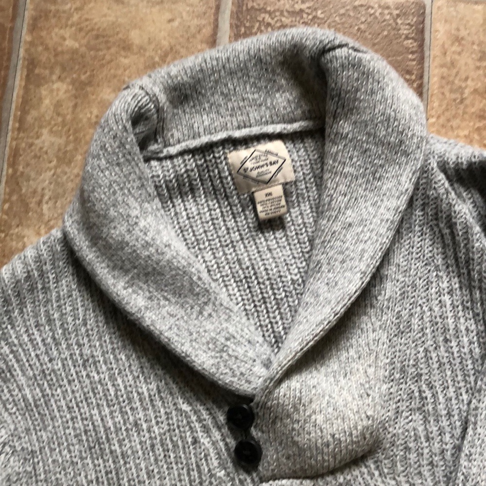Sweater - Picture 2 of 3